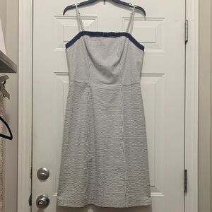 Isaac Mizrahi Cotton Blend Navy and White Seersucker Dress Size 10